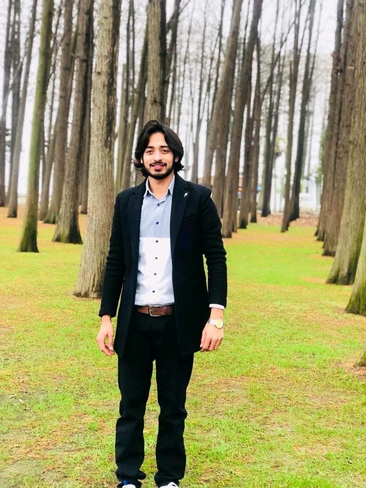 Imazhi u ngarkua nga Ahmad