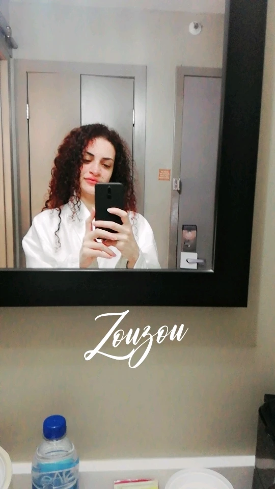 Zou દ્વારા અપલોડ કરેલી છબી