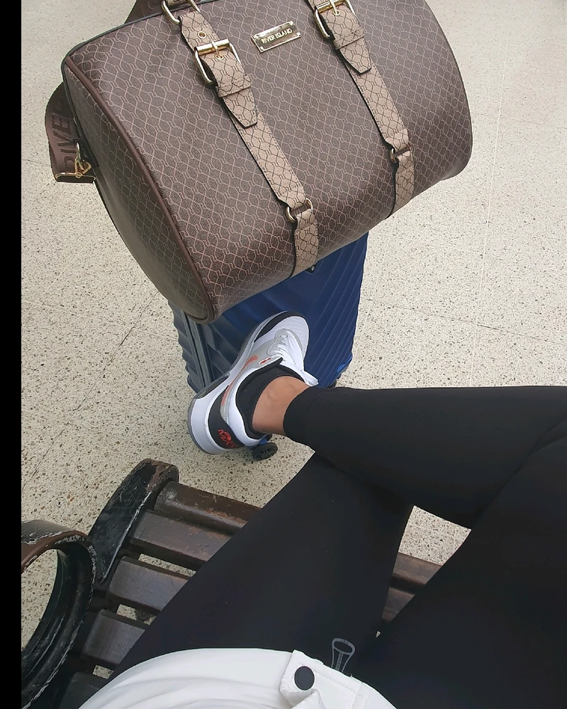 Image uploaded by Bleur