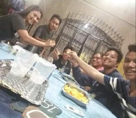 Gi-upload ni 👽 ang hulagway