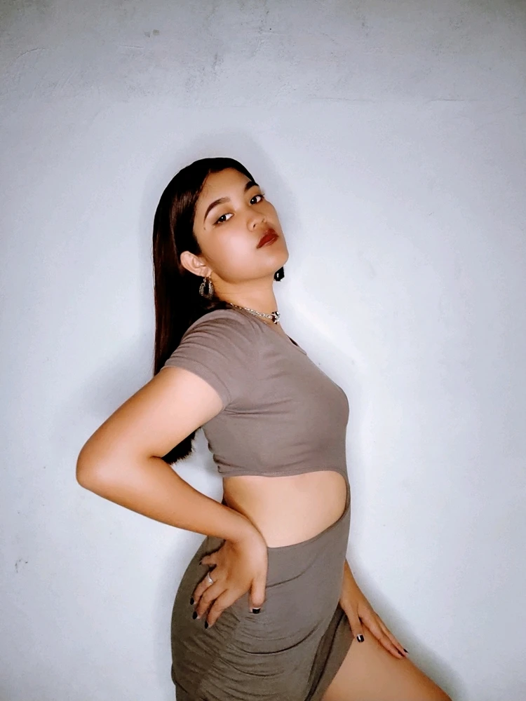 I-upload ni Kriszyle ang larawan