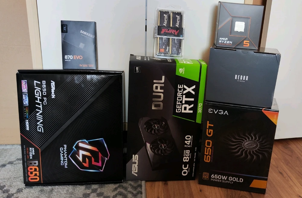 Ryzen 5 7600
noctua NH-U12 S 
8x2 16gb ddr5 
ASRock BG50 PG
evga Supernova 650 GT
Asus RTX 370 v2
2 tb Samsung 970 EVO M2
