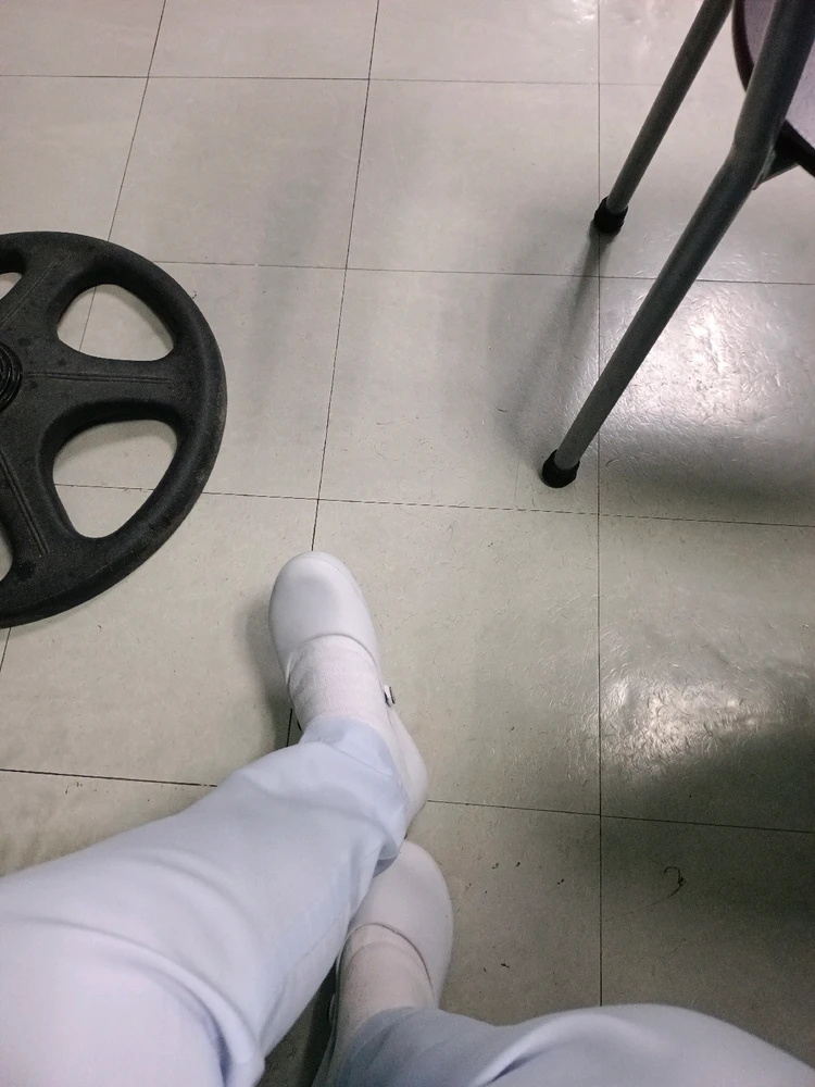 I-upload ni Maria ang larawan