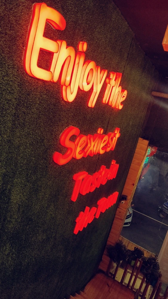 Gi-upload ni Gaurav Pandey ang hulagway