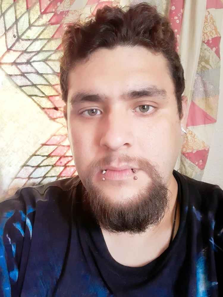 Zach Miller tarapyndan ýüklenen surat