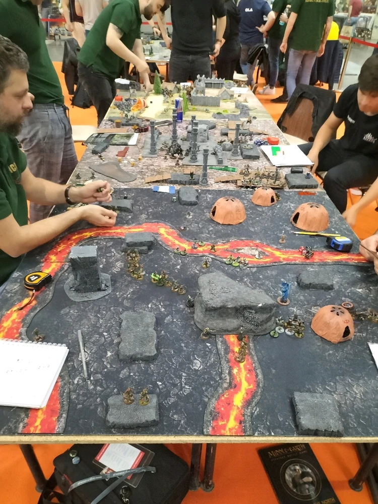 They litery fight on the magma