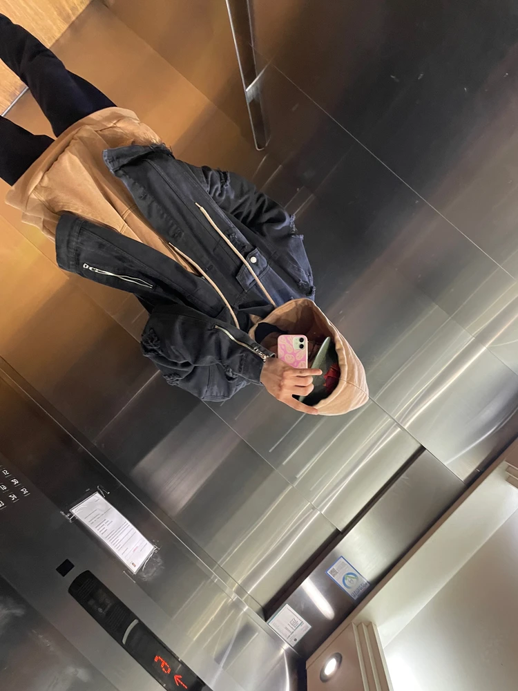 Image uploaded by Slater