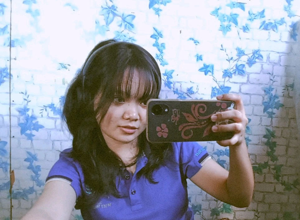 I-upload ni Pauline 🟥🟪🟦 ang larawan