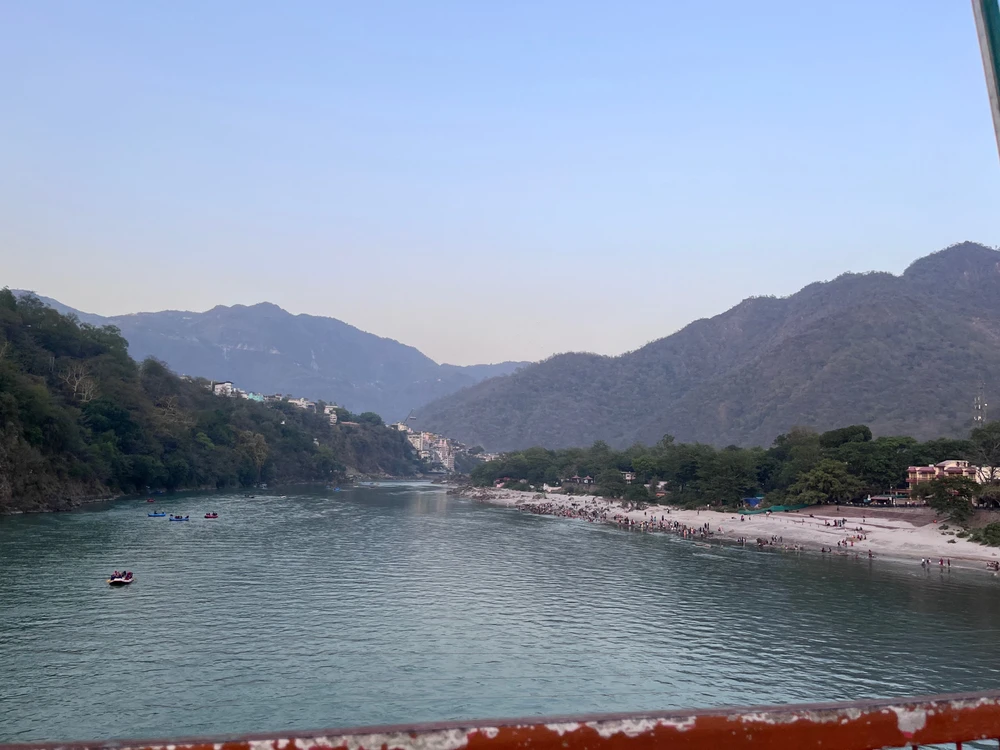 Beautiful click from Lakshmanjhula, Rishikesh. River Ganga