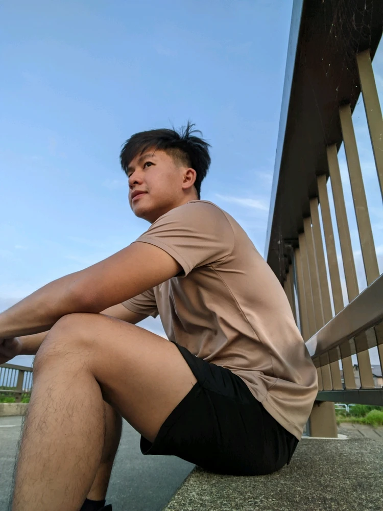 I-upload ni エソン ang larawan