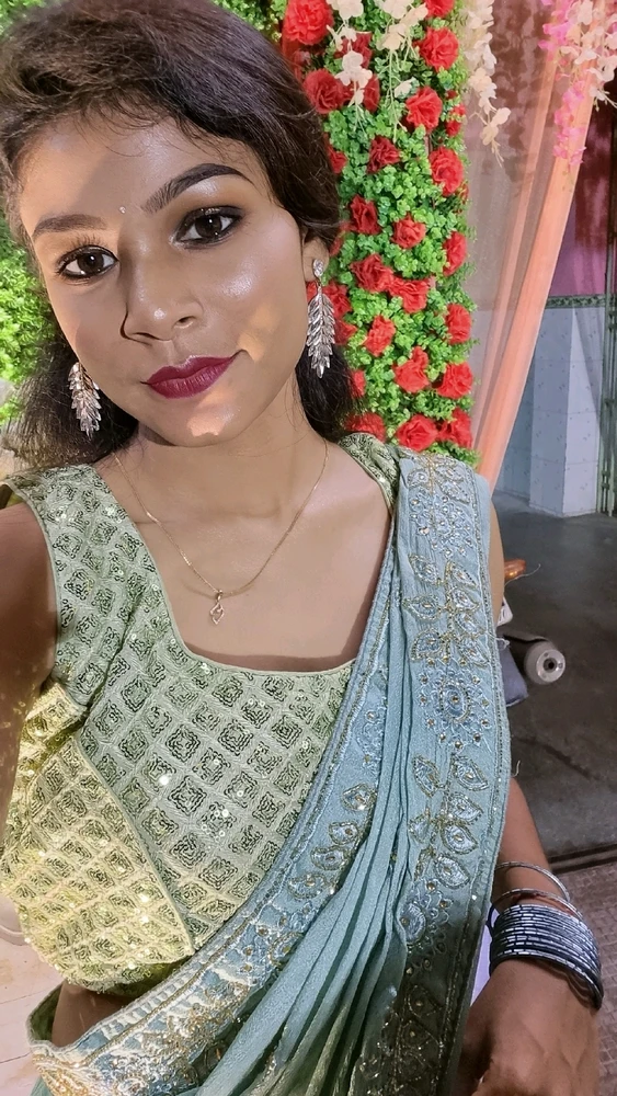 I-upload ni Susmita ang larawan