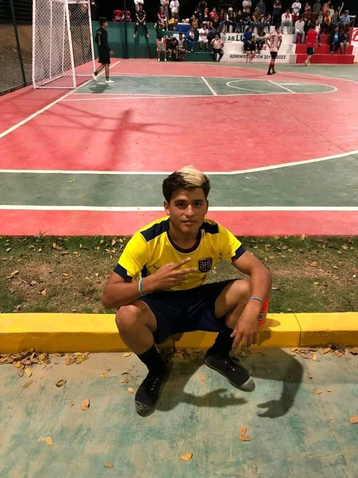 Image uploaded by Ferxxo