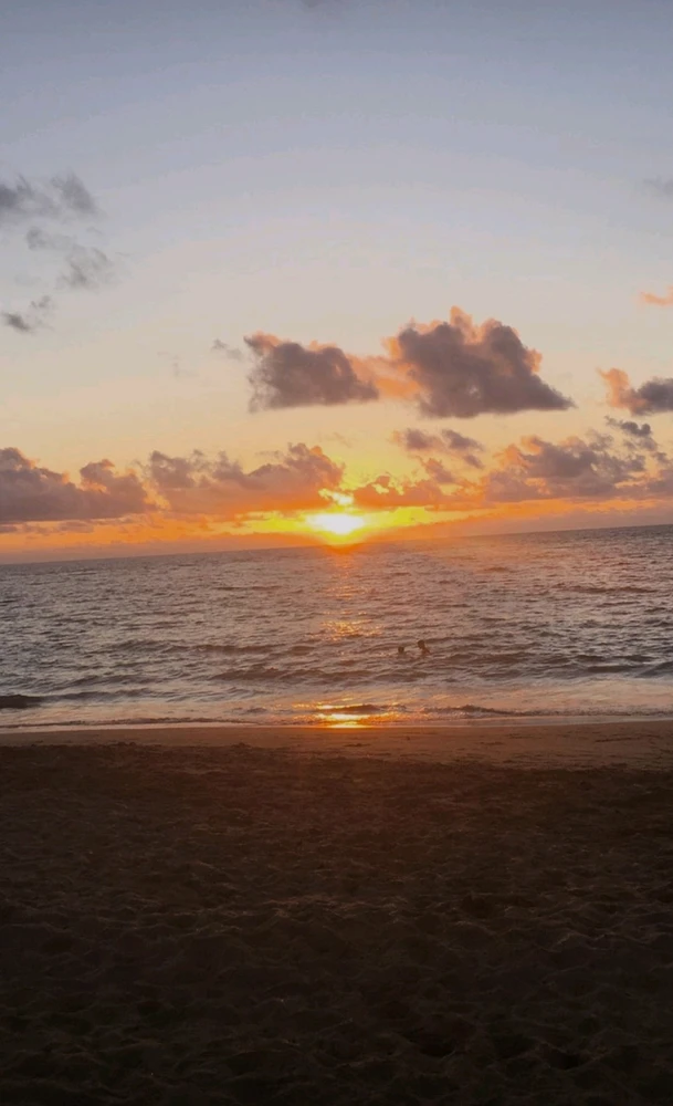 Sunset at the beach 
