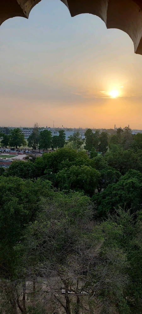 Sumit द्वारा अपलोड की गई तस्वीर