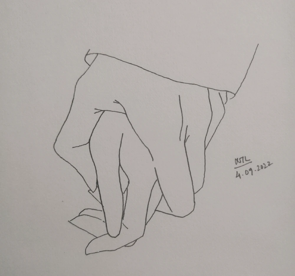 Hathe hath rekhe poth chola..chokhe chokhe katha bola