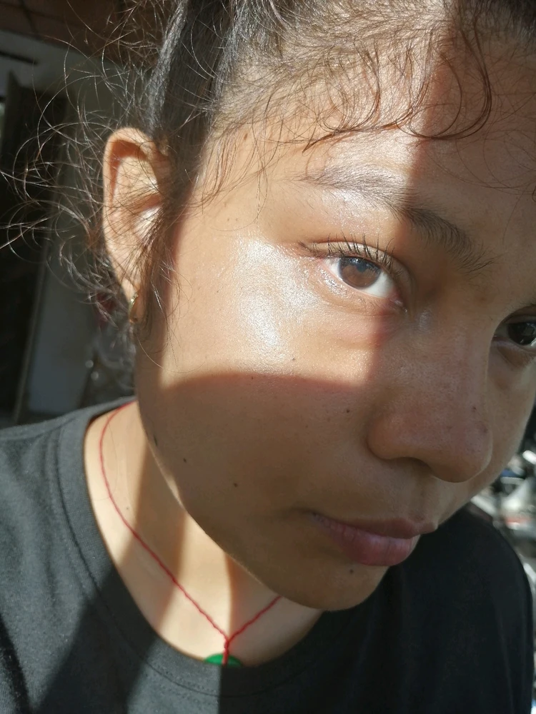 I-upload ni K Jho-Ann ang larawan