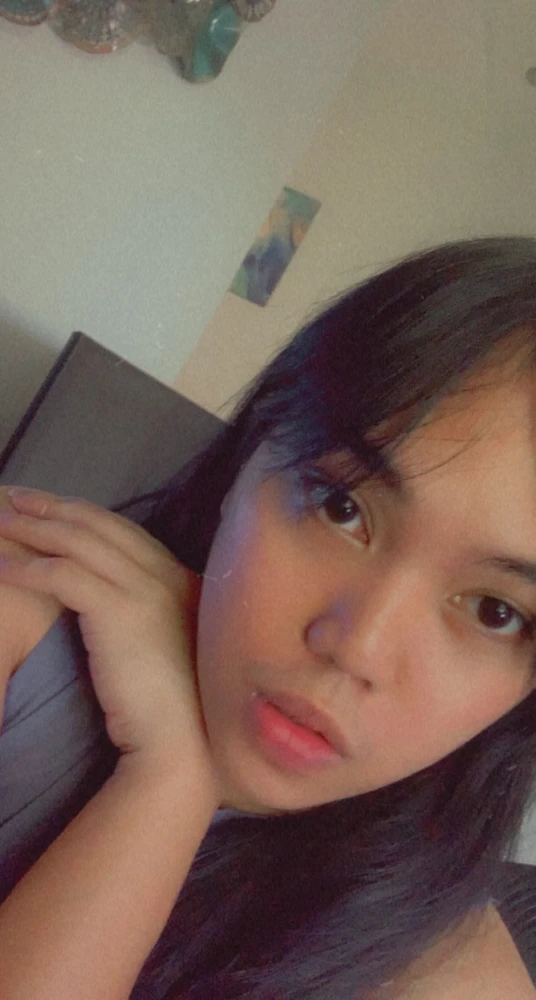 Gi-upload ni Starr ang hulagway