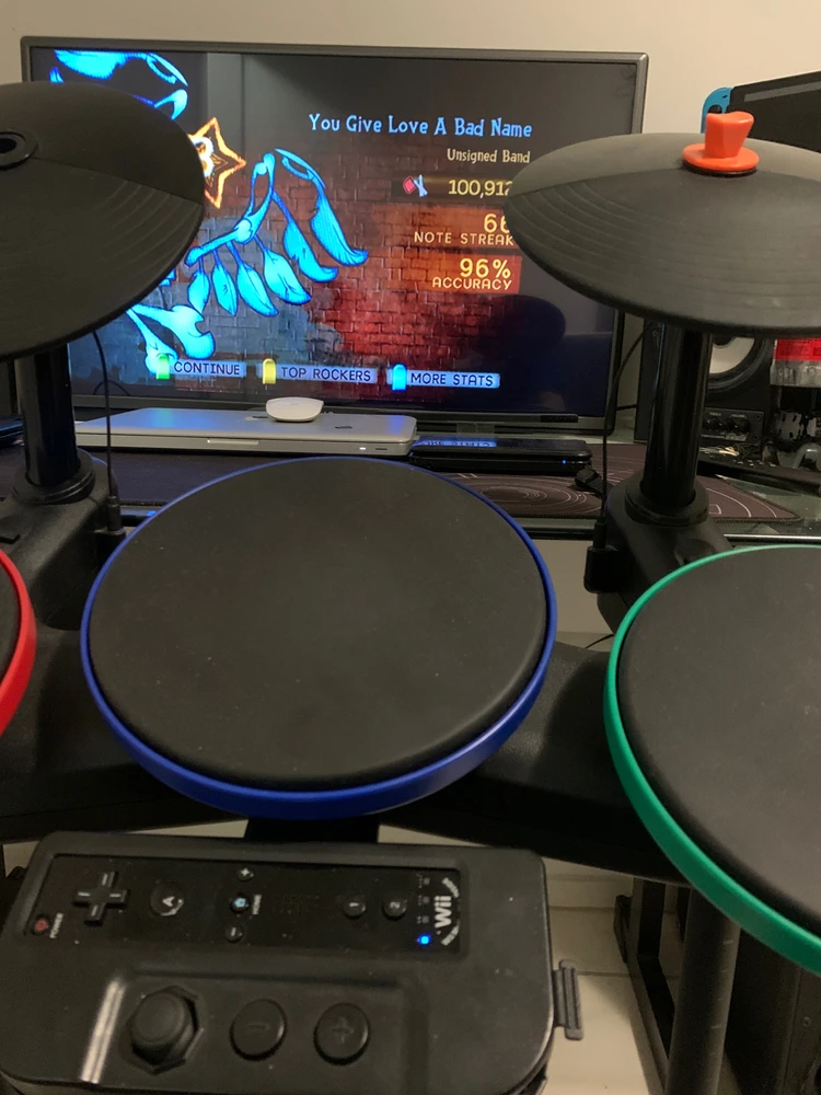 Incomodar os vizinhos um pouco