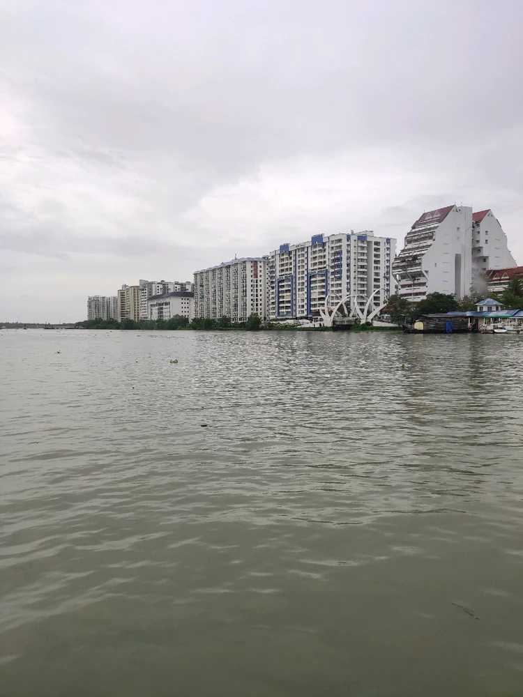 Manu m അപ്‌ലോഡ് ചെയ്ത ചിത്രം