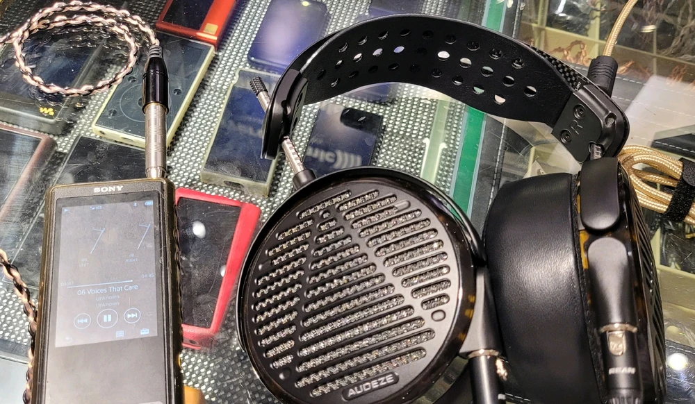 Audeze LCD-5
