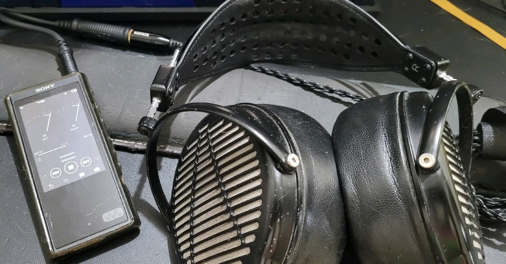 Audeze LCD MX4