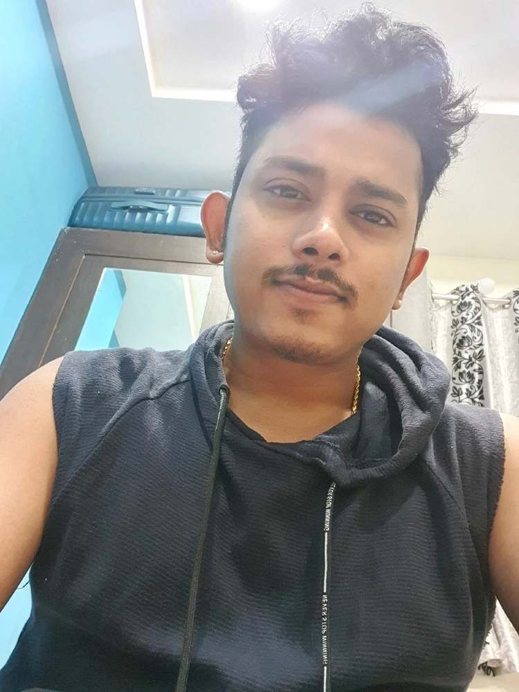 Gambar diunggah dening Rahul Roy