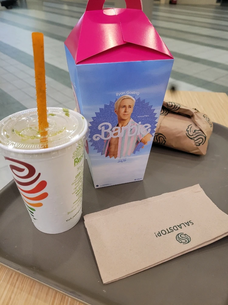 I-upload ni Marc ang larawan