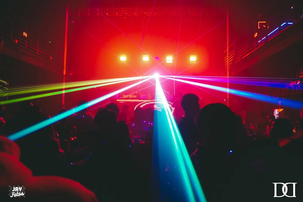 nightclub party tayo?! 
 kahit kelan niyo gusto basta trip ng mga friends niyo😆😆😂
 here in DD nightclub  😚👌👌👌👌❤️❤️❤️❤️
near in thomas morato Qc 
pm for more details 😄🤸🏼‍♂️🤸🏼‍♂️