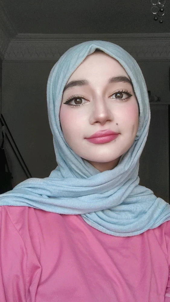 Image uploaded by Lu Naa