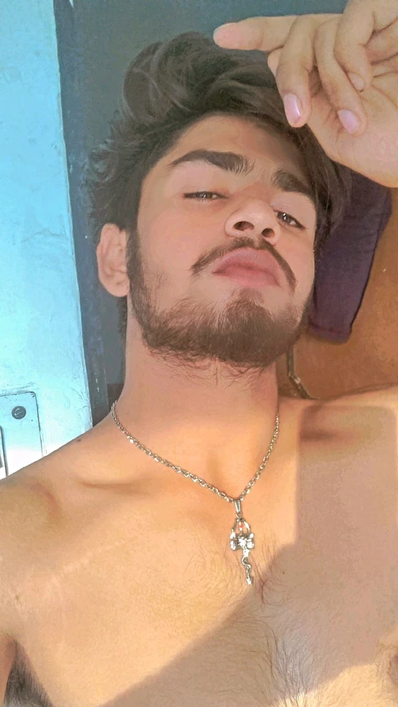 Gi-upload ni Abhi ang hulagway