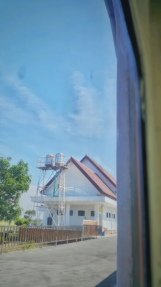 Gambar diunggah oleh Lanang Mega