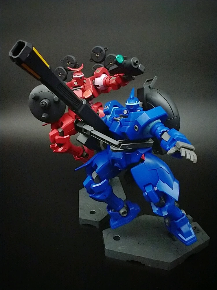 I-upload ni Robert ang larawan