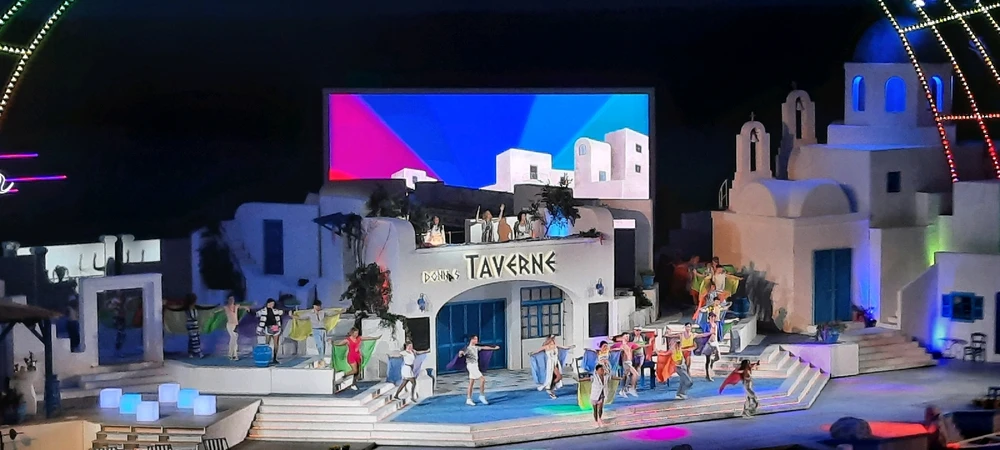 Wenn du plötzlich beim Mama Mia Musical bist.