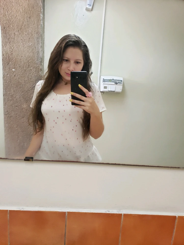 Gloria Giron tarafından yüklenen görsel