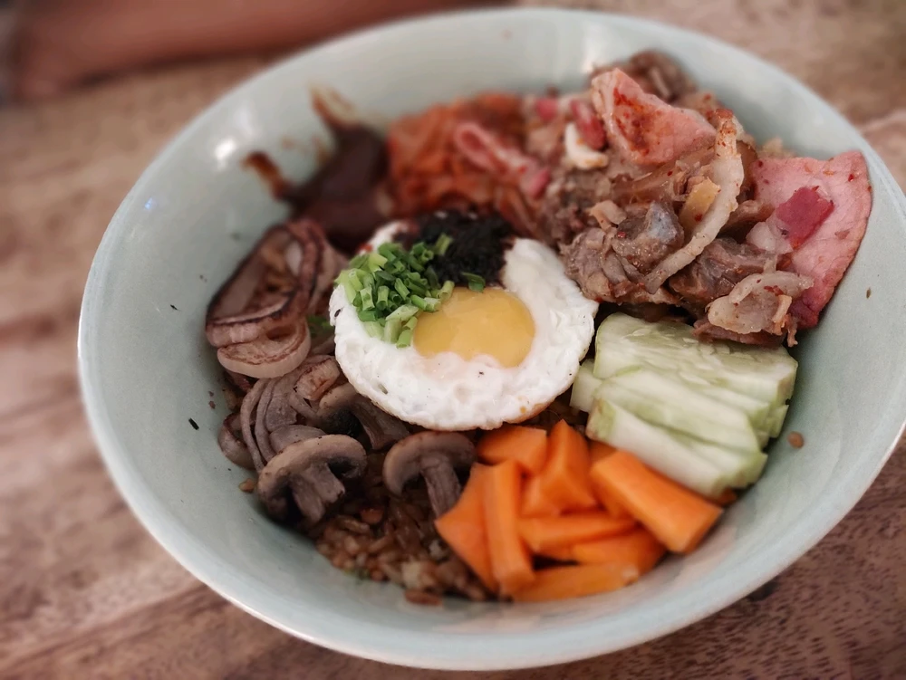 Pork bibimbap 