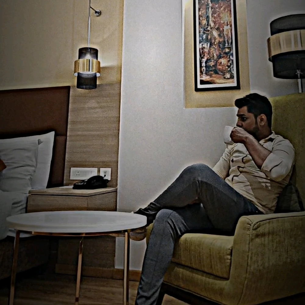 SHIVAM द्वारा अपलोड की गई तस्वीर