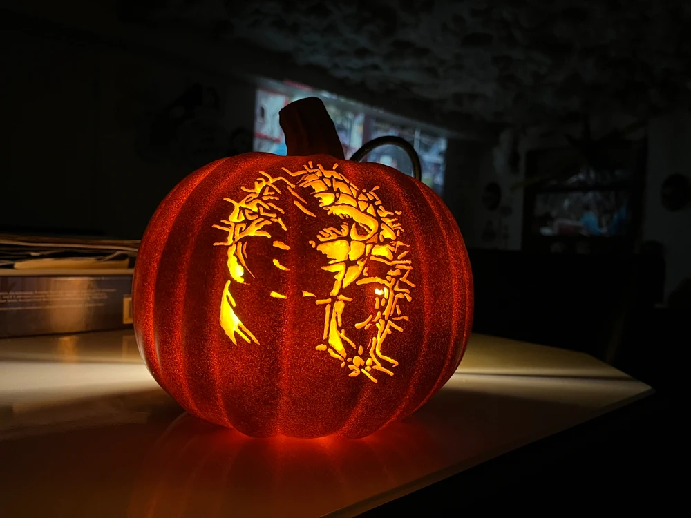 Bild eropgeluede vum MrHalloween