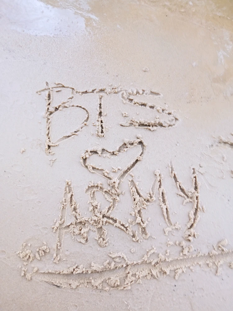 Фото загрузил Кристина