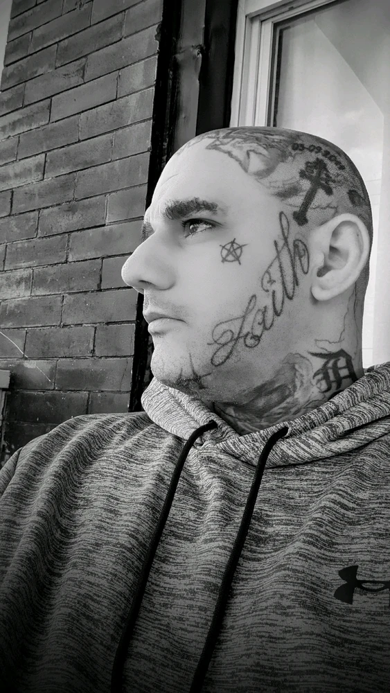 Sliku je postavio/la Drew