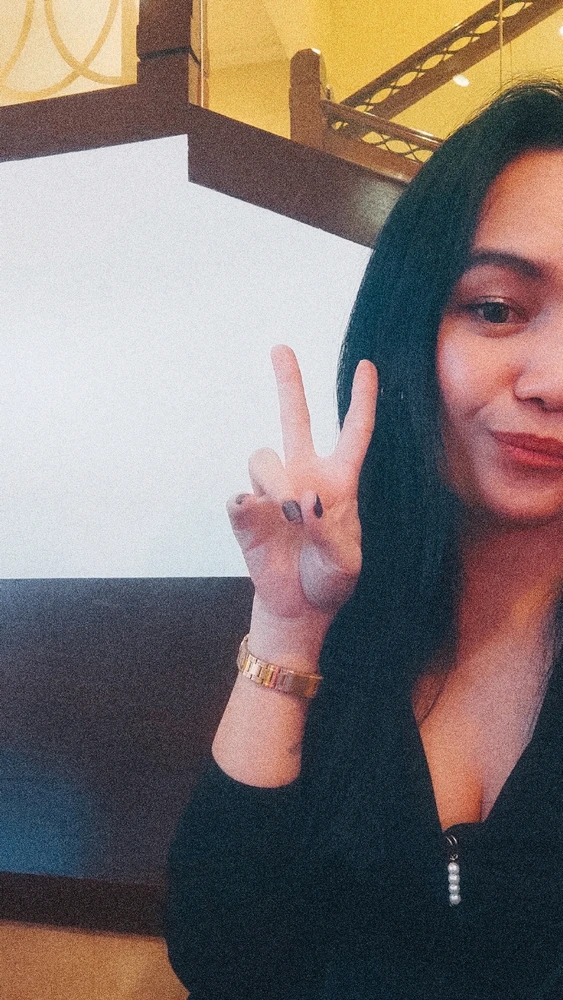 I-upload ni Cat ang larawan