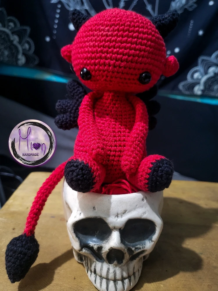 Lucyfer szydełko crochet