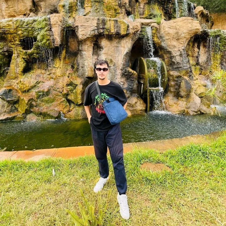 I-upload ni Jackson ang larawan