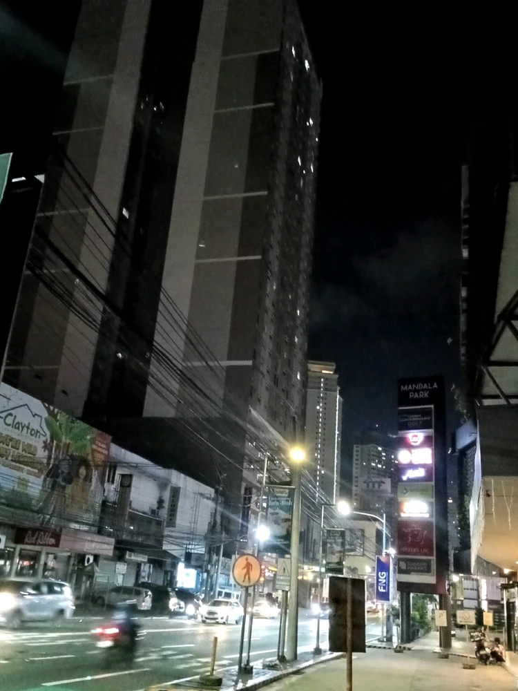 I-upload ni Emm ang larawan