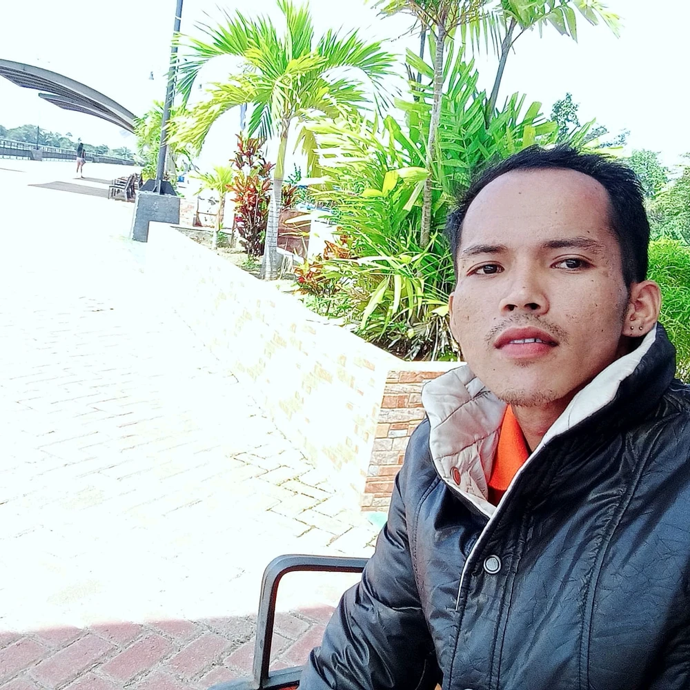 Image uploaded by RhoyM