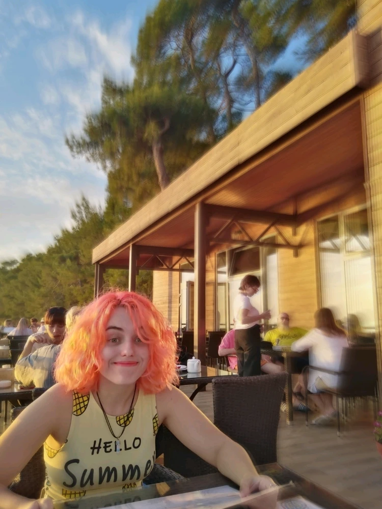 Фото загрузил Анжелика