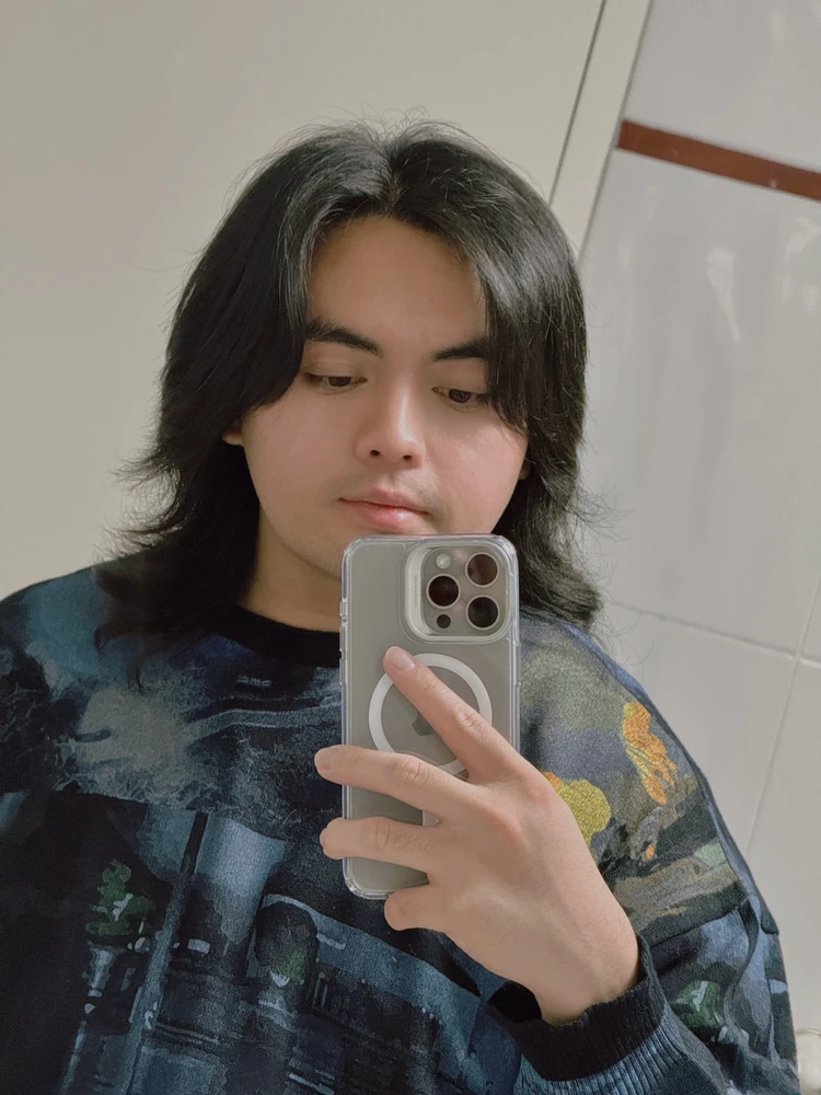 Gi-upload ni Louis ang hulagway