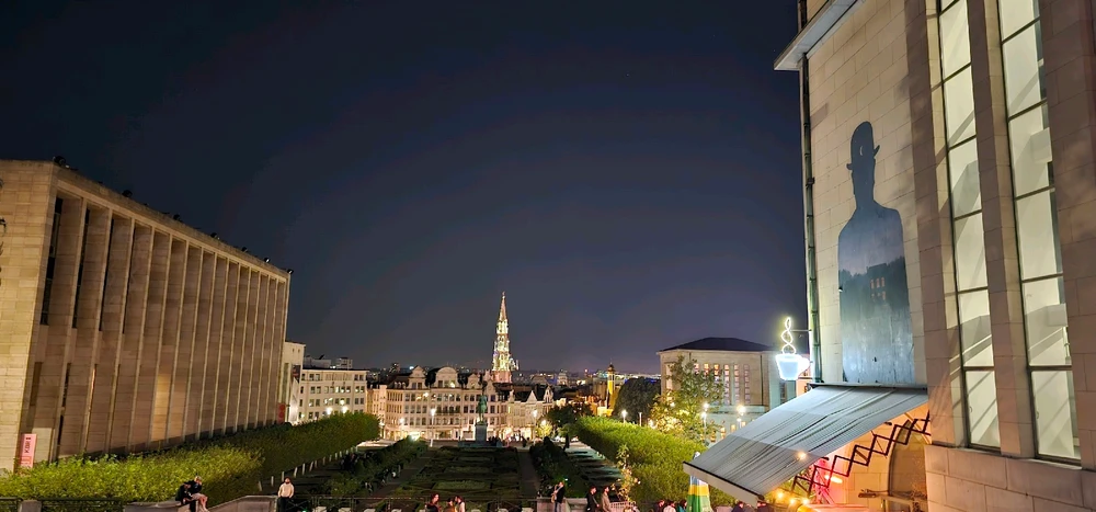 Bruxelles, Mont des arts at night