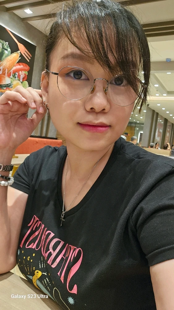 Gi-upload ni Neko 🐱 ang hulagway