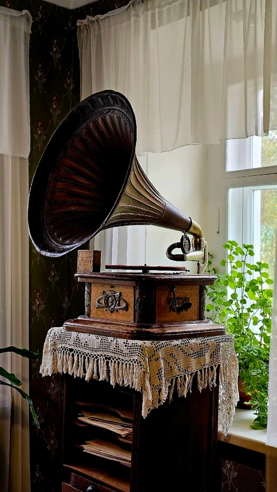 Нуждаюсь в музыкальной дозе🤭