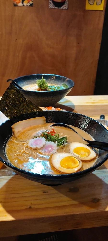 Gi-upload ni Ren ang hulagway